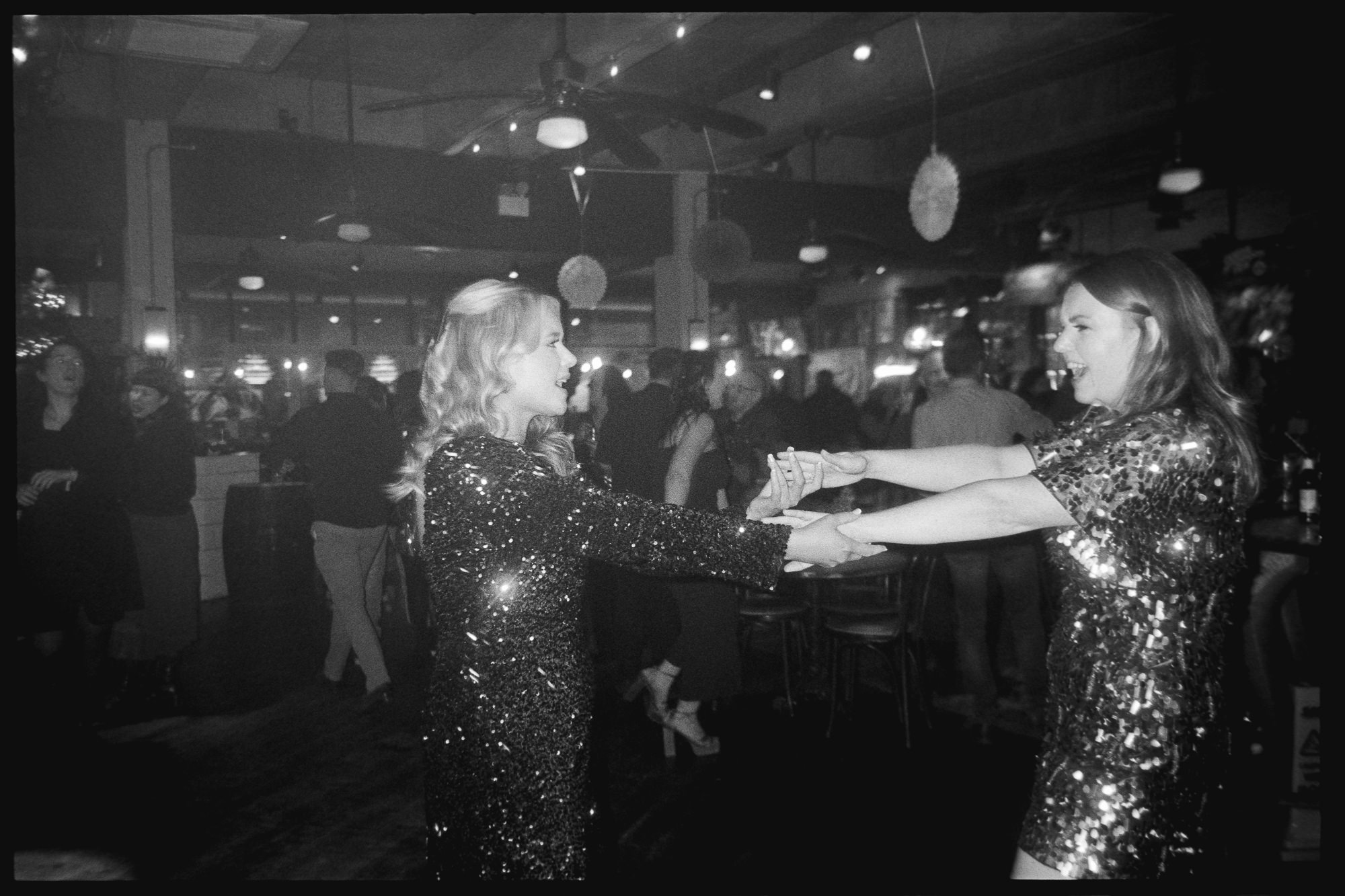 SOUTH WALES WEDDING PHOTOGRAPHERS VIDEOGRAPHERS CHRISTMAS PARTY 2023 ON FILM 002 SOUTH WALES WEDDING PHOTOGRAPHERS VIDEOGRAPHERS CHRISTMAS PARTY 2023 ON FILM 002